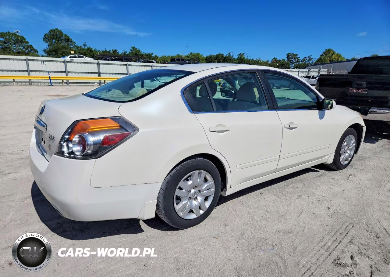 2010 Nissan Altima 2.5 VIN:1N4AL2AP1AC151258 - 3