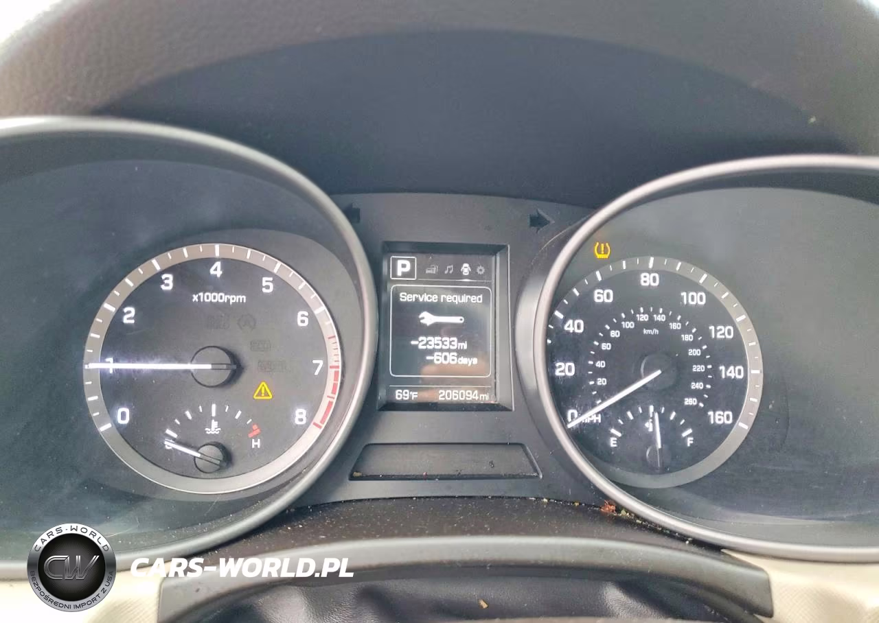 2017 Hyundai Santa Fe Sport 2.4L VIN:5XYZT3LB3HG462491 - 9