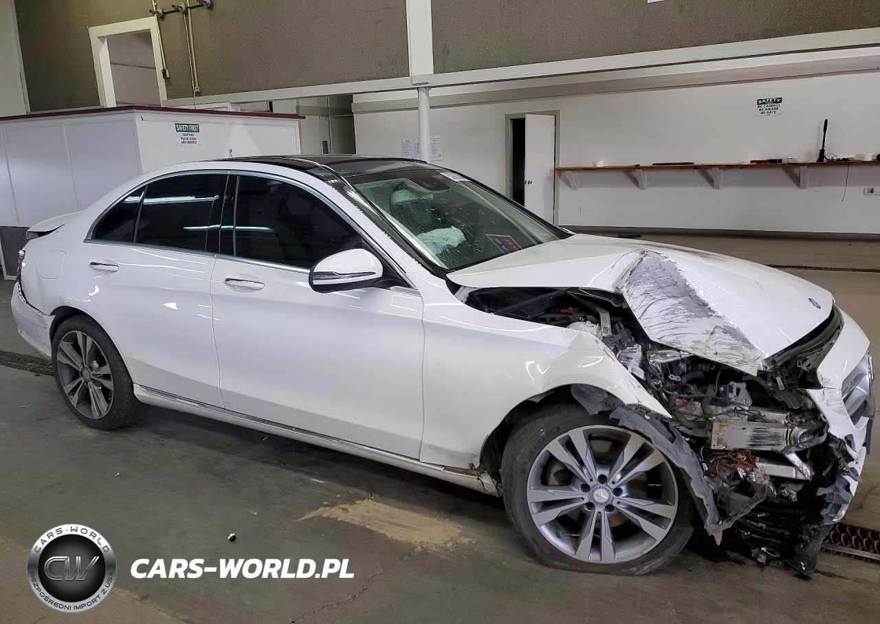 2017 Mercedes-Benz C 300 4Matic VIN:55SWF4KB0HU199562 - 4