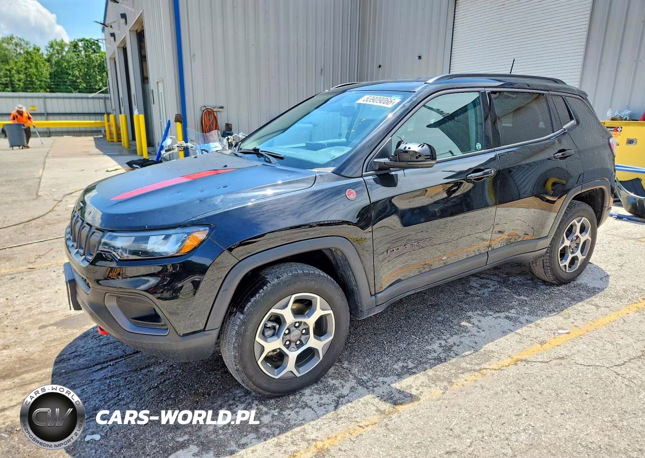 2022 Jeep Compass Trailhawk – zdjęcie 1 z 13