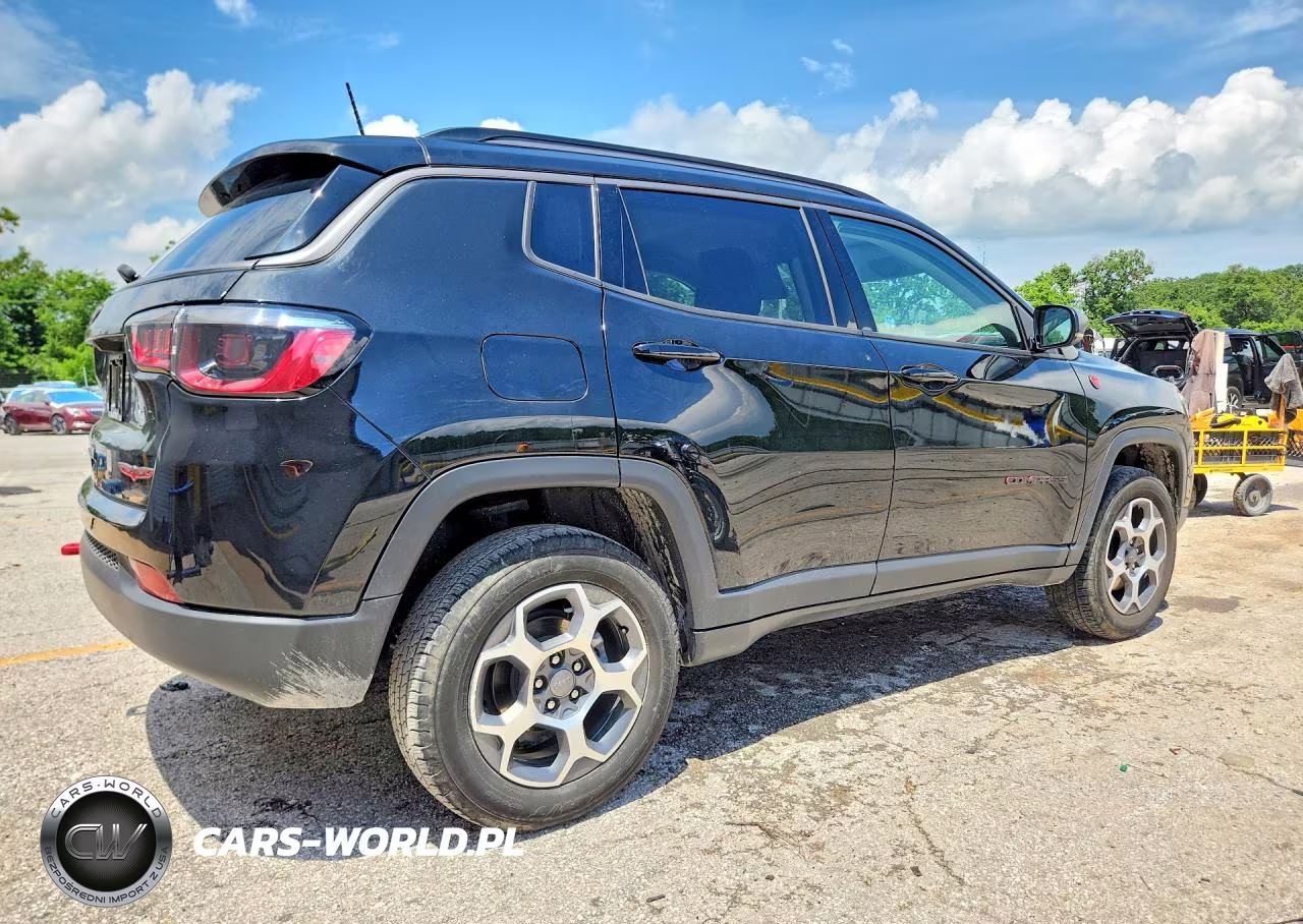 2022 Jeep Compass Trailhawk VIN:3C4NJDDB7NT163387 - 3