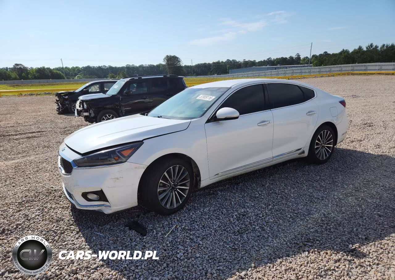 2017 Kia Cadenza Premium – zdjęcie 1 z 12