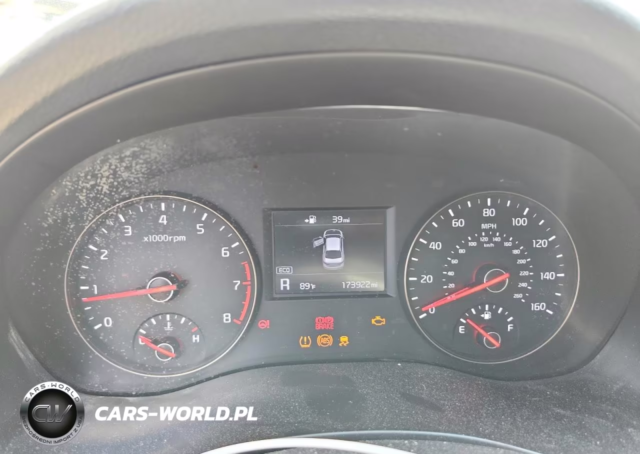 2017 Kia Cadenza Premium VIN:KNALB4J19H5039591 - 9