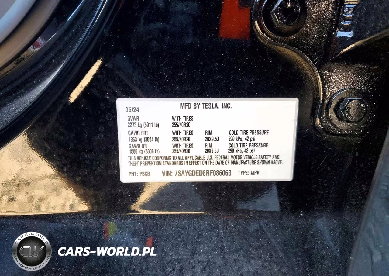 2024 Tesla Model Y VIN:7SAYGDED8RF086063 - 13