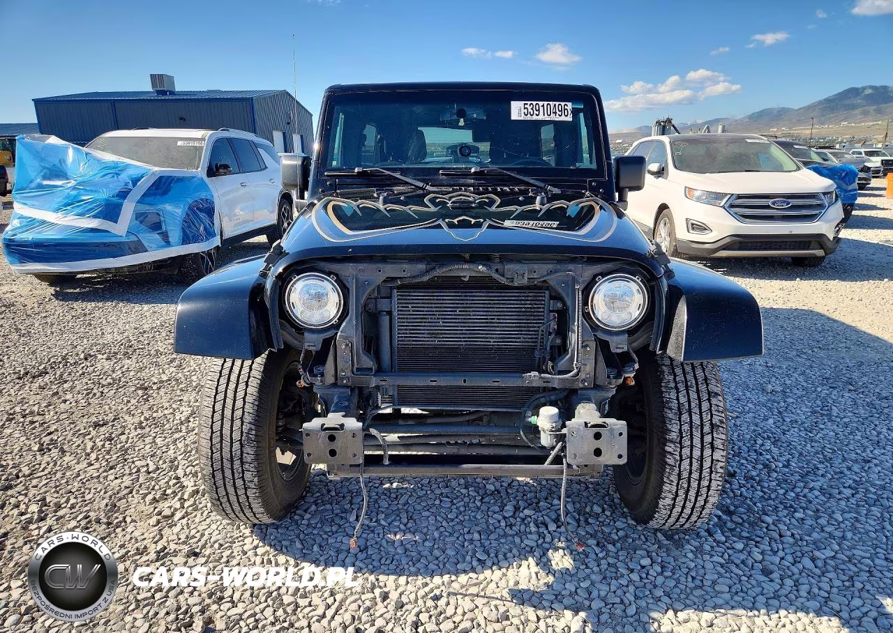 2018 Jeep Wrangler Unlimited Sport VIN:1C4BJWDG2JL892476 - 5