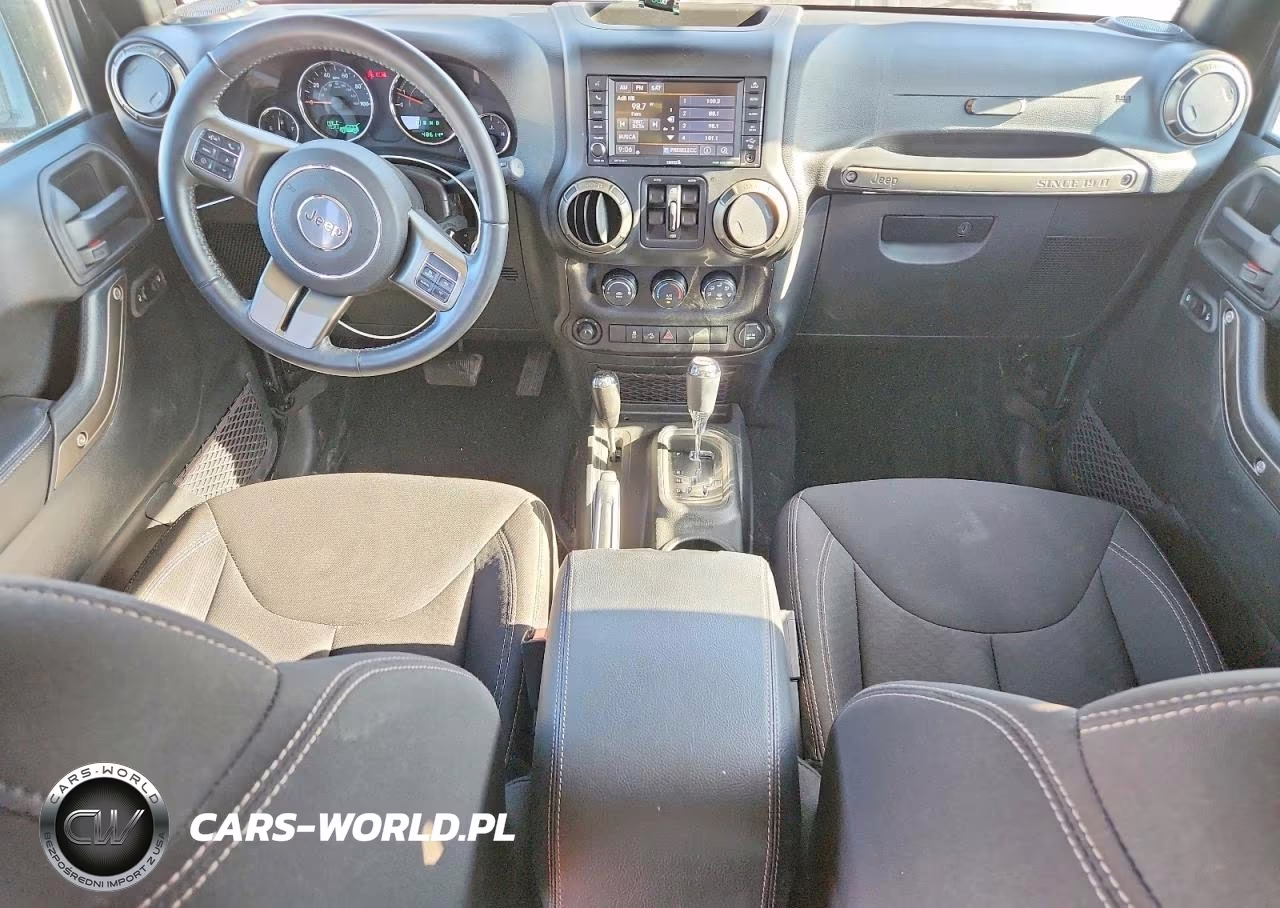 2018 Jeep Wrangler Unlimited Sport VIN:1C4BJWDG2JL892476 - 8