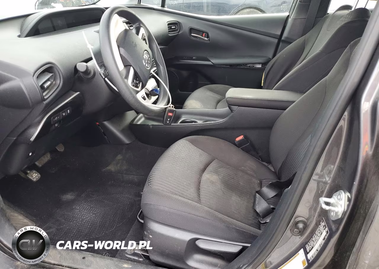 2017 Toyota Prius Two VIN:JTDKBRFU5H3044815 - 7
