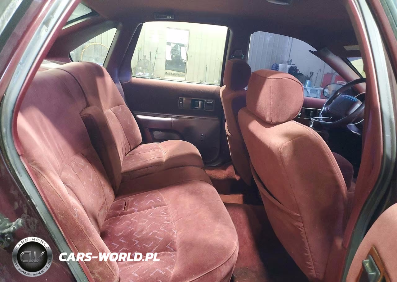 1996 Chevrolet Caprice Classic VIN:1G1BL52W9TR159767 - 10