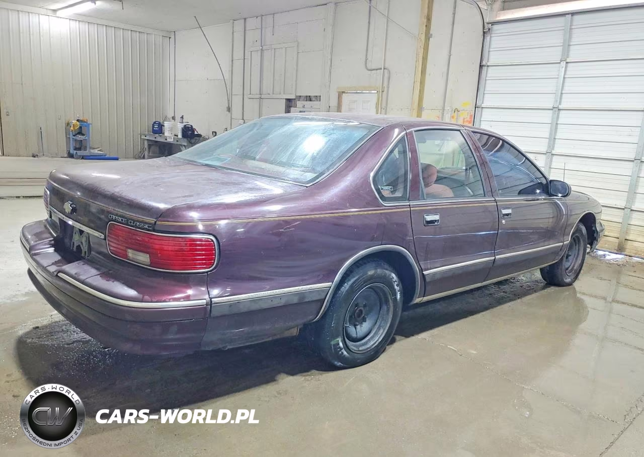 1996 Chevrolet Caprice Classic VIN:1G1BL52W9TR159767 - 3