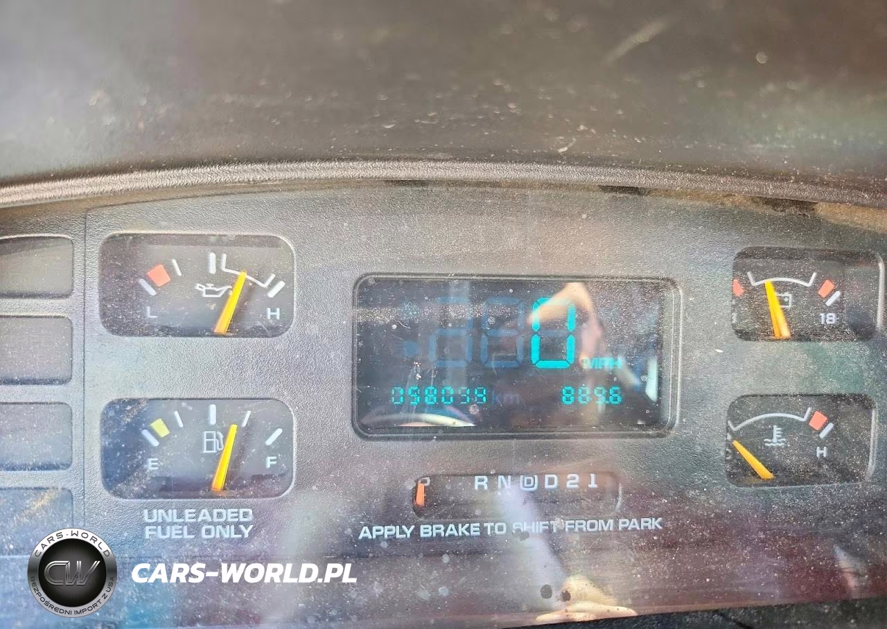 1996 Chevrolet Caprice Classic VIN:1G1BL52W9TR159767 - 9