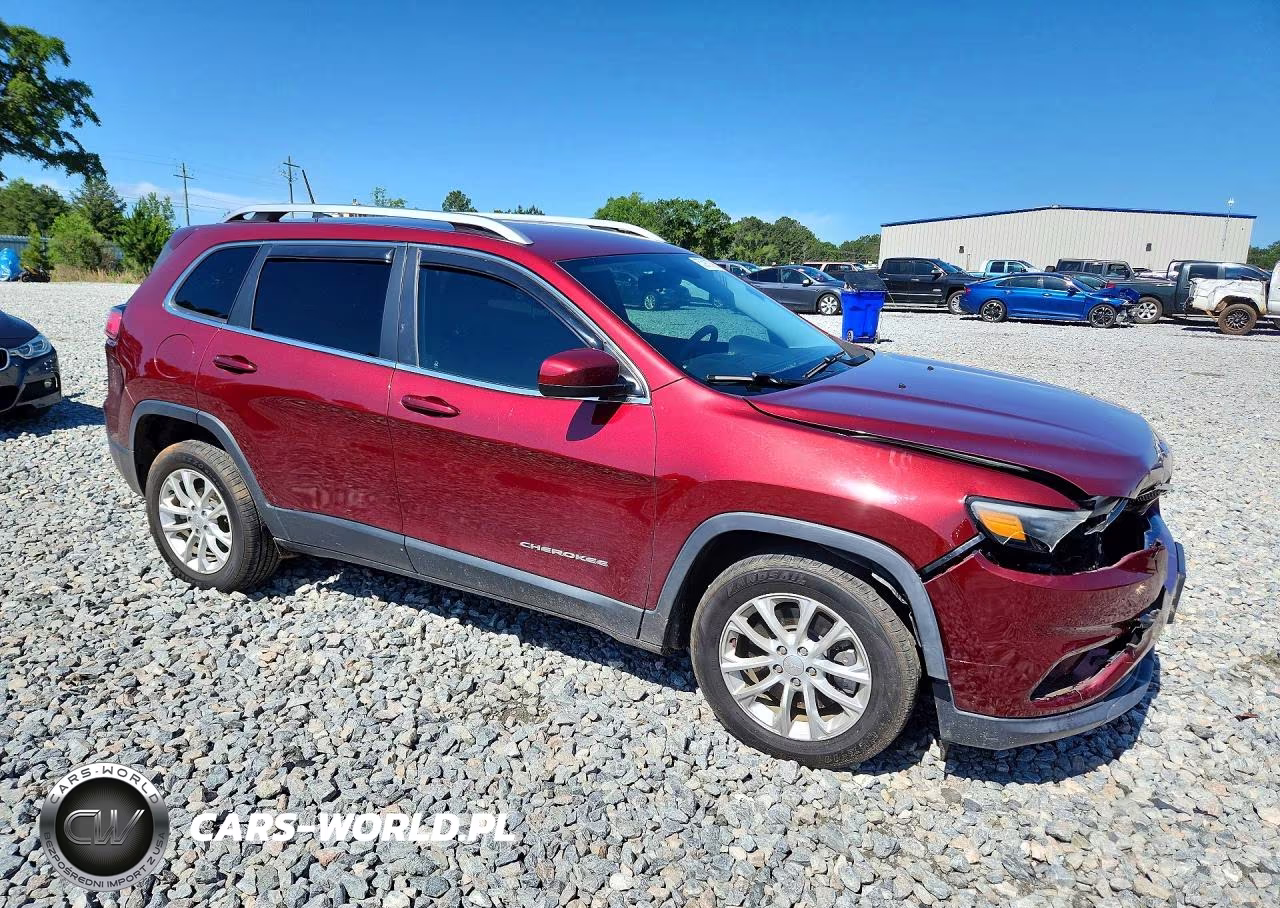 2019 Jeep Cherokee Latitude VIN:1C4PJLCB7KD487753 - 4