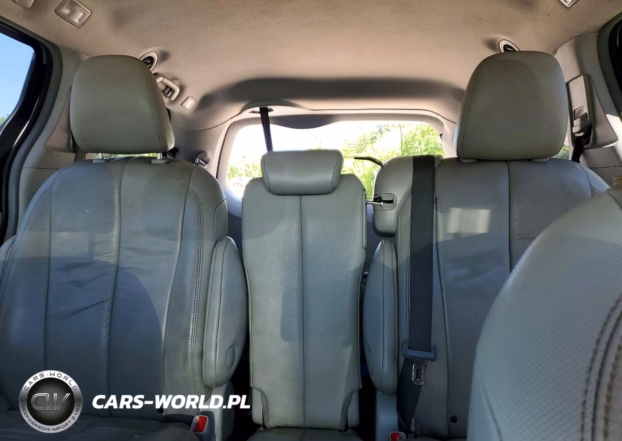 2014 Toyota Sienna Xle 8-Passenger VIN:5TDYK3DC3ES516134 - 10
