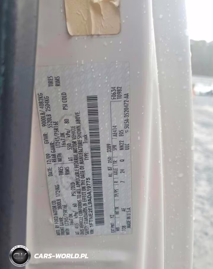 2010 Ford Econoline E250 Van VIN:1FTNE2EL9ADA19775 - 12
