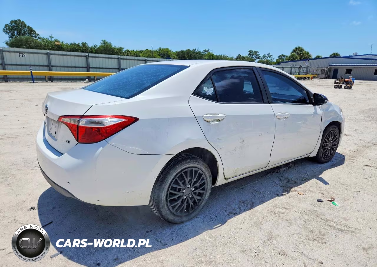 2014 Toyota Corolla Le VIN:2T1BURHE6EC014631 - 3