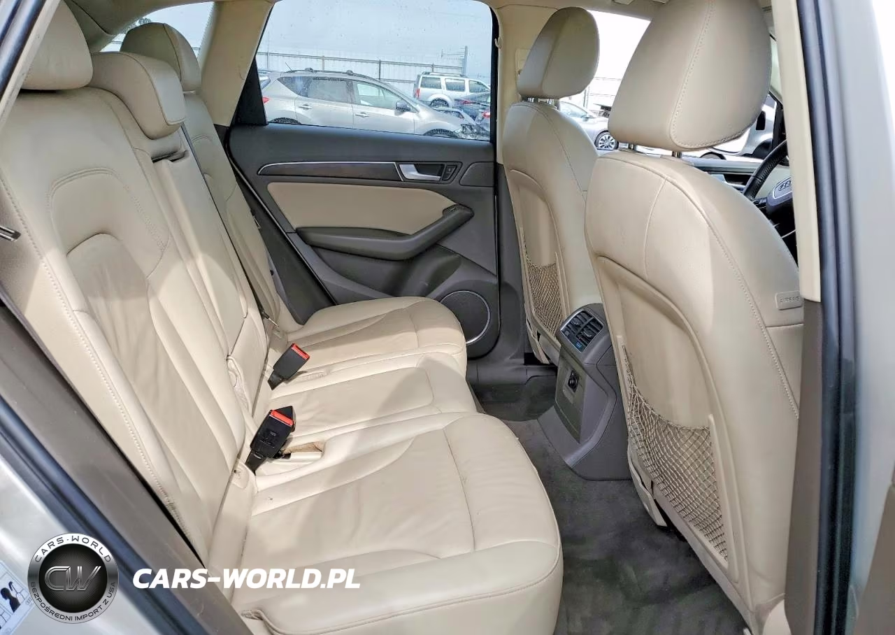 2014 Audi Q5 Premium Plus VIN:WA1LFAFP1EA130922 - 11