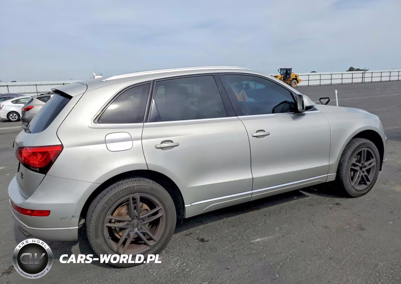 2014 Audi Q5 Premium Plus VIN:WA1LFAFP1EA130922 - 3