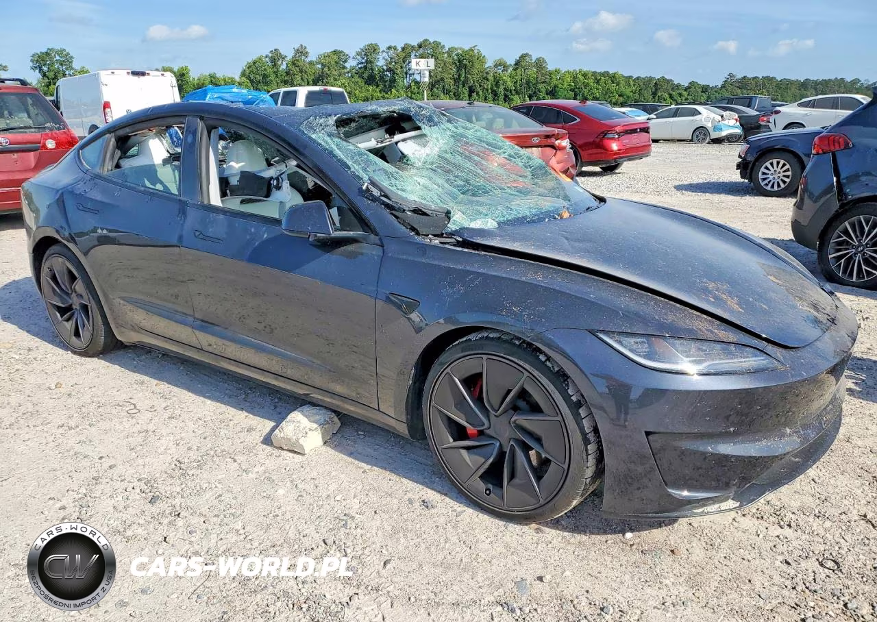 2024 Tesla Mdl 3 VIN:5YJ3E1ET5RF903749 - 4