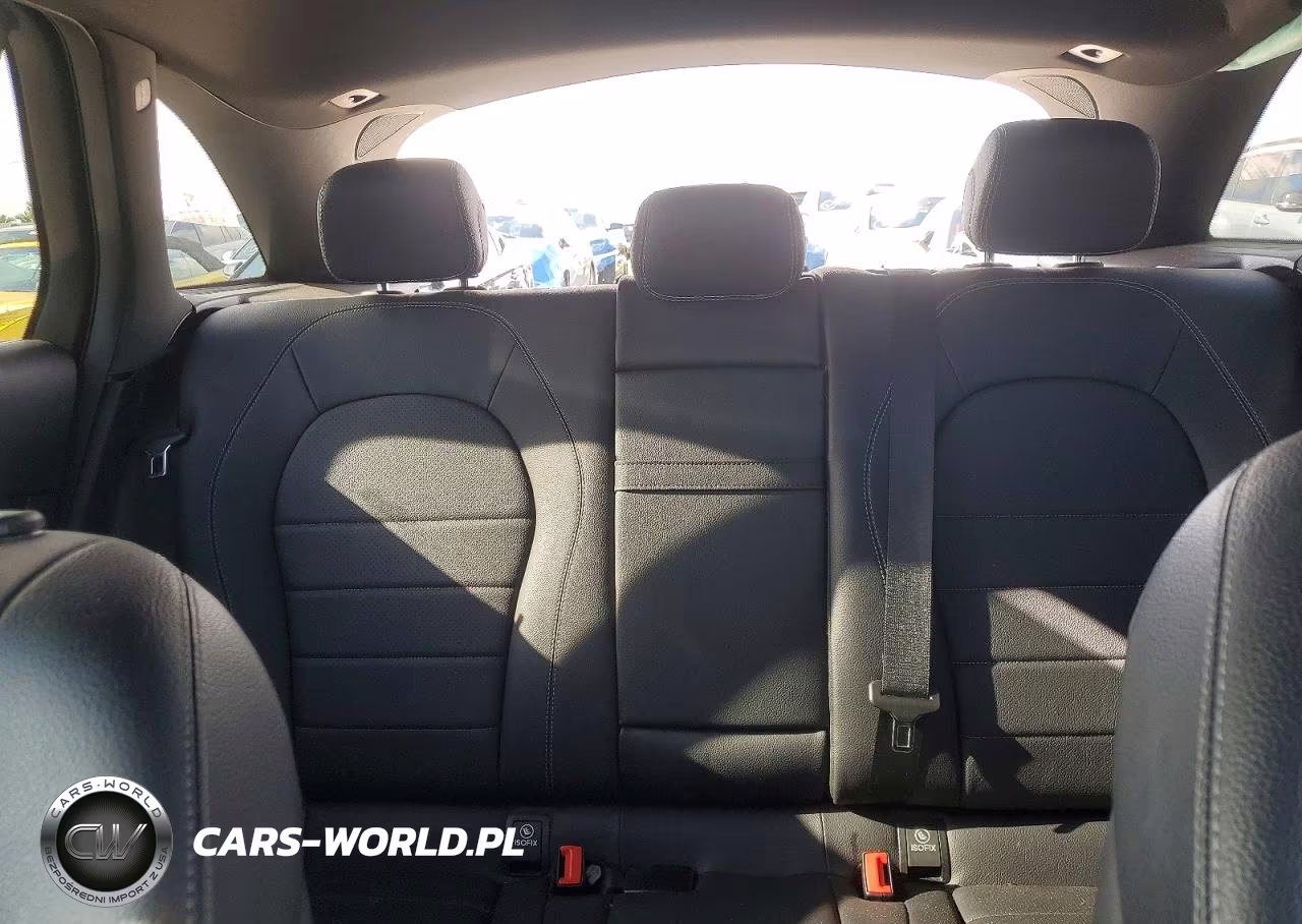 2017 Mercedes-Benz Glc 300 4Matic VIN:WDC0G4KB4HF121800 - 10