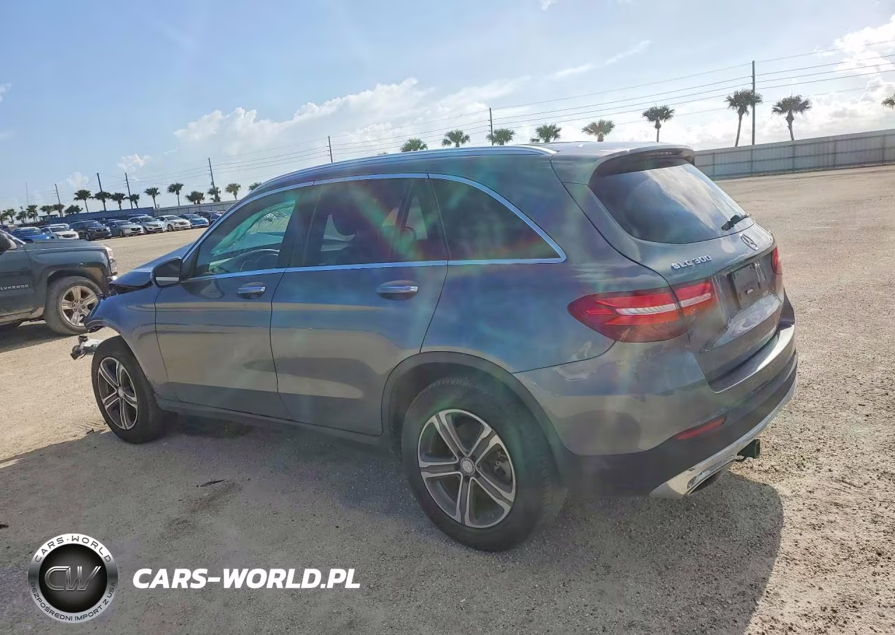 2017 Mercedes-Benz Glc 300 4Matic VIN:WDC0G4KB4HF121800 - 2