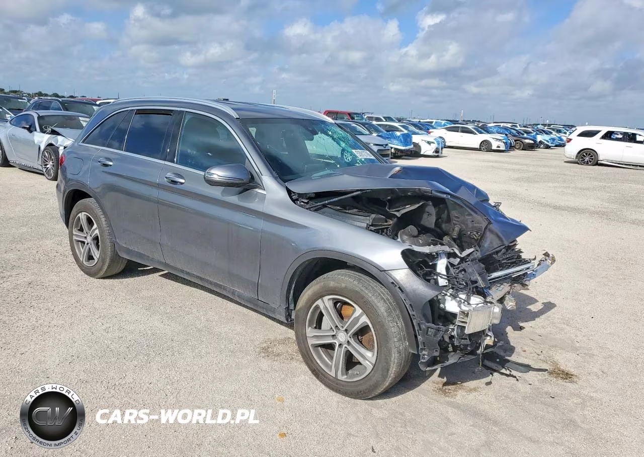 2017 Mercedes-Benz Glc 300 4Matic VIN:WDC0G4KB4HF121800 - 4