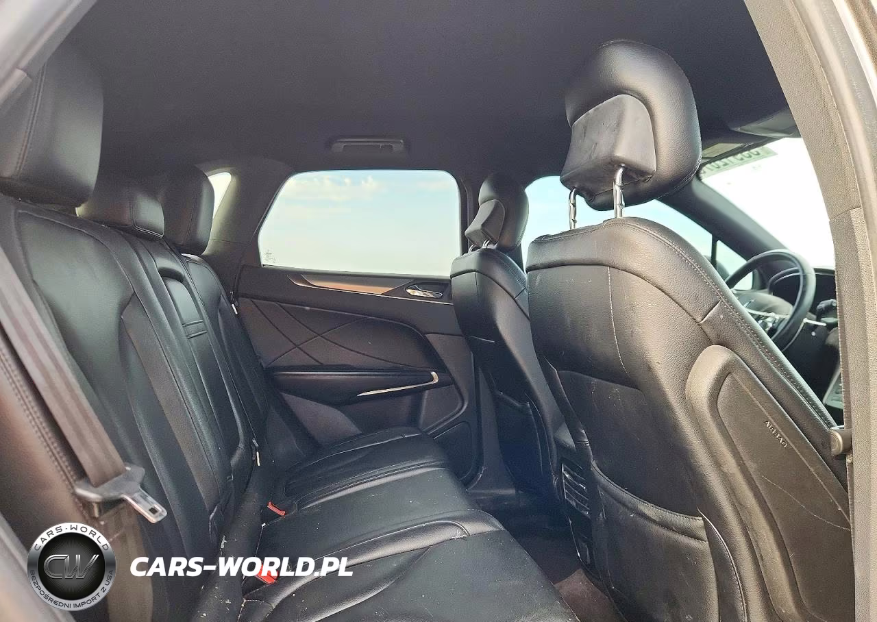 2018 Lincoln Mkc Premiere VIN:5LMCJ1C93JUL00998 - 11