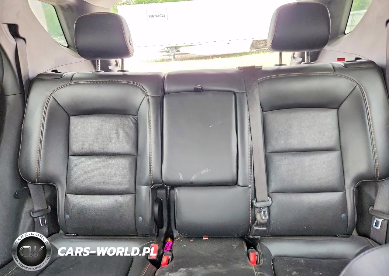 2020 Chevrolet Equinox Premier VIN:2GNAXPEX7L6147966 - 10