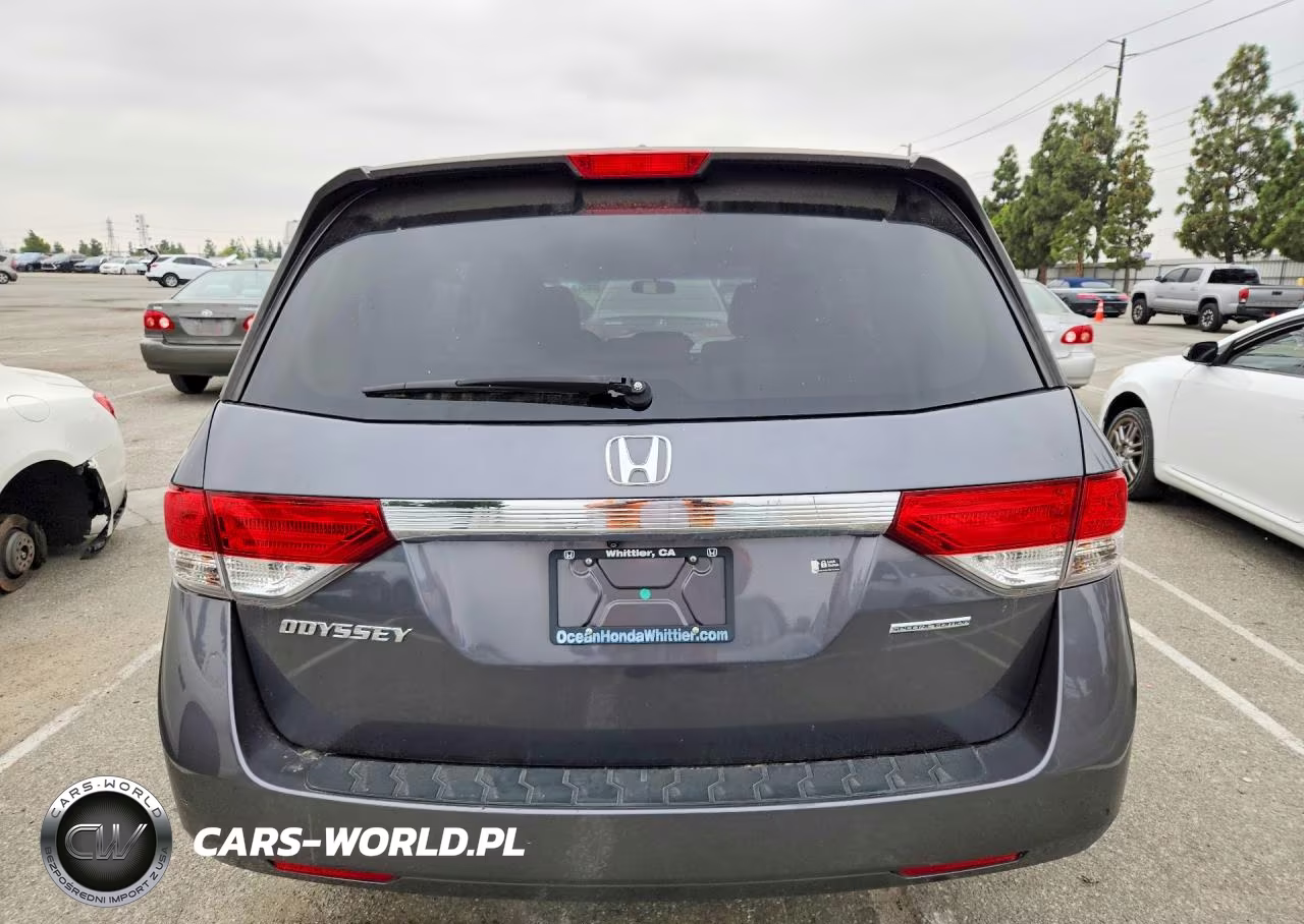 2017 Honda Odyssey Se VIN:5FNRL5H34HB023210 - 6