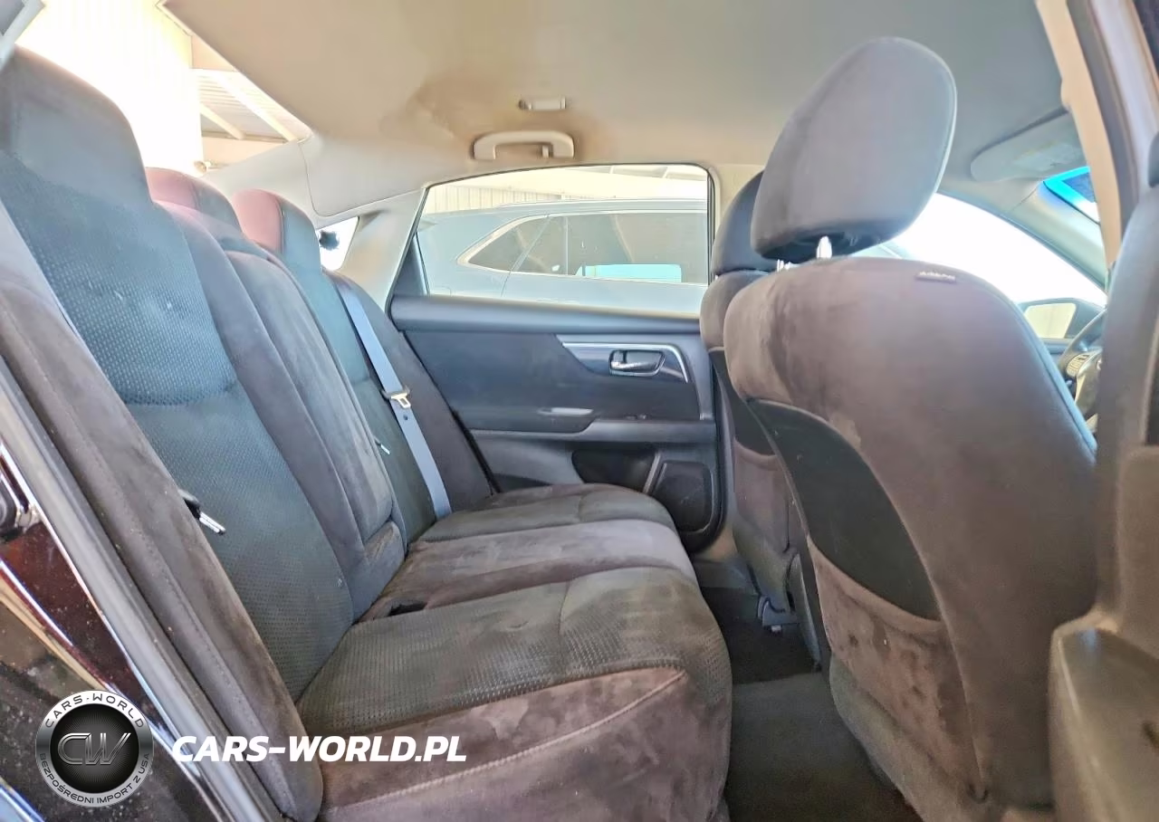 2014 Nissan Altima 2.5 S VIN:1N4AL3AP3EN387233 - 10