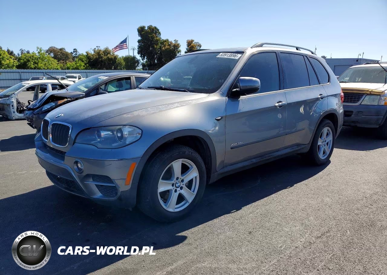 2013 BMW X5 xDrive35I-xDrive35I Premium-xDrive35I Sport Activity