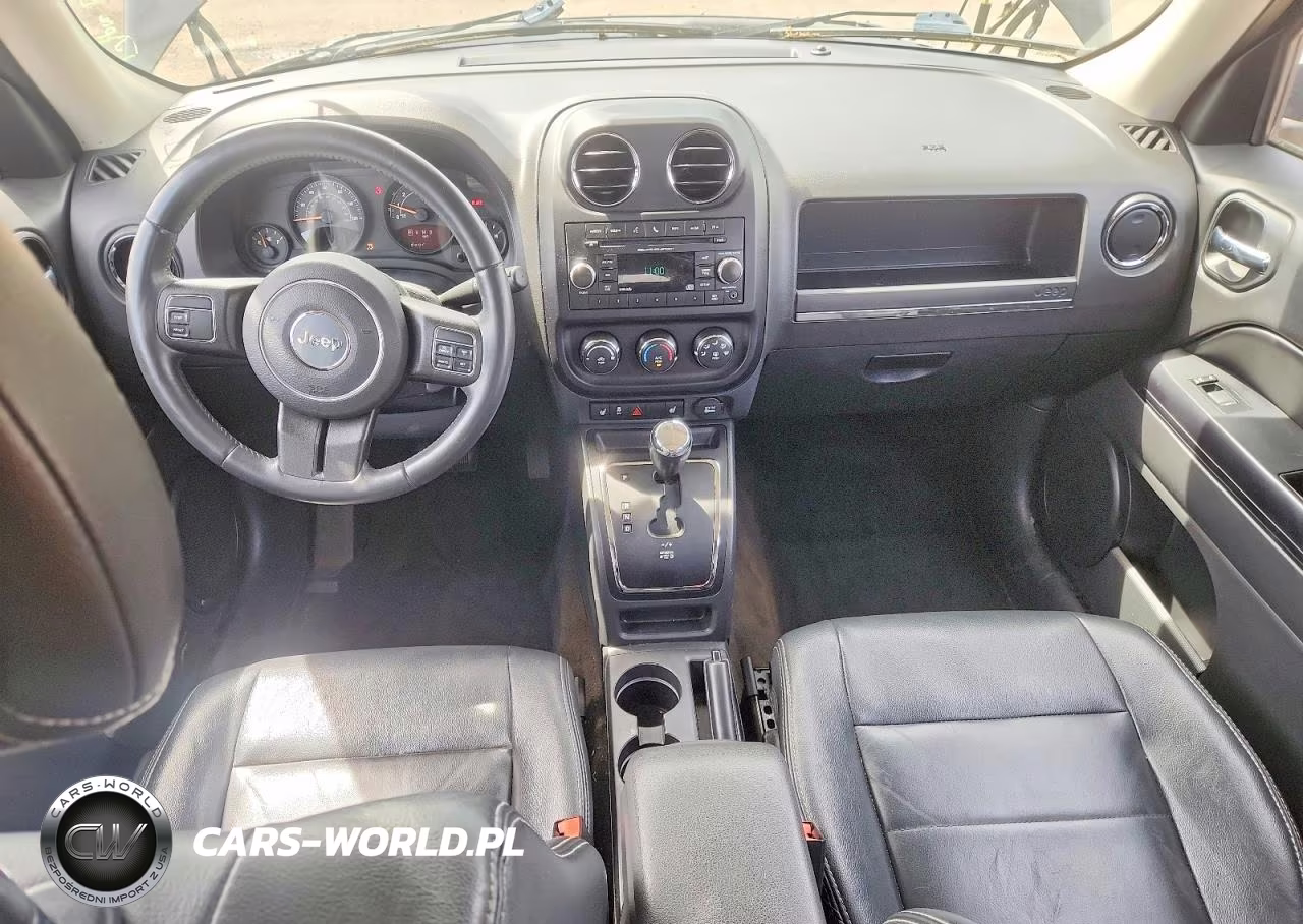 2016 Jeep Patriot Latitude VIN:1C4NJRFB5GD659081 - 8