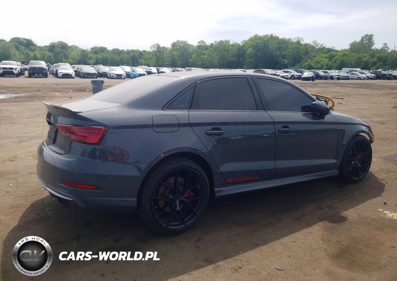 2017 Audi S3 Premium Plus VIN:WAUB1GFFXH1042737 - 3