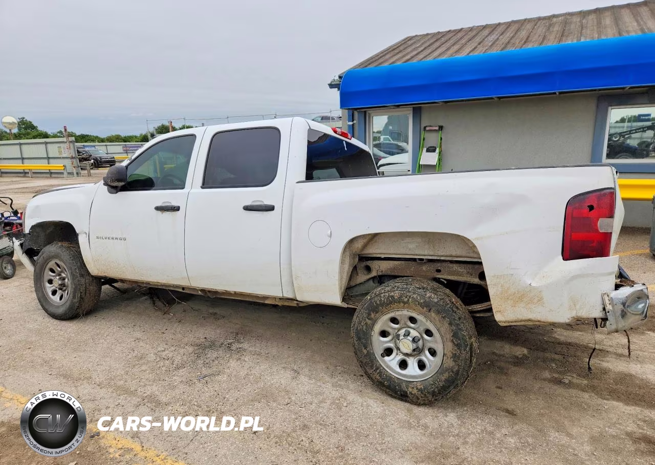 2011 Chevrolet Silverado K1500 Ls VIN:3GCPKREA8BG358606 - 2