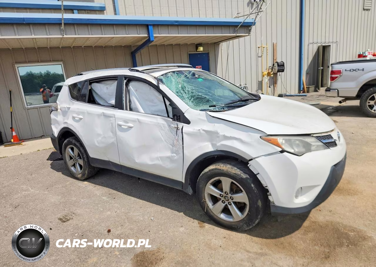 2015 Toyota Rav4 Xle VIN:2T3WFREVXFW233650 - 4