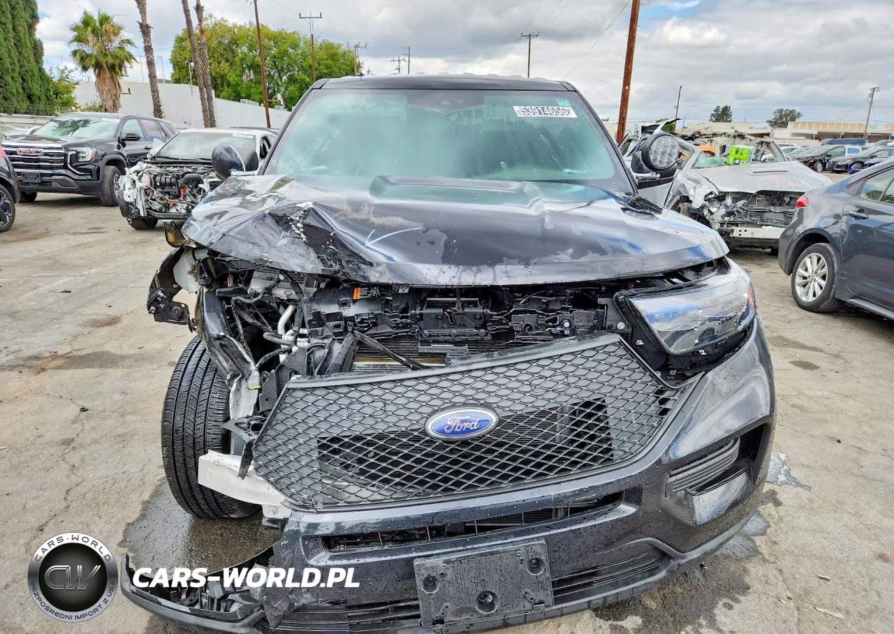 2024 Ford Explorer Police Interceptor VIN:1FM5K8AB1RGA64952 - 5
