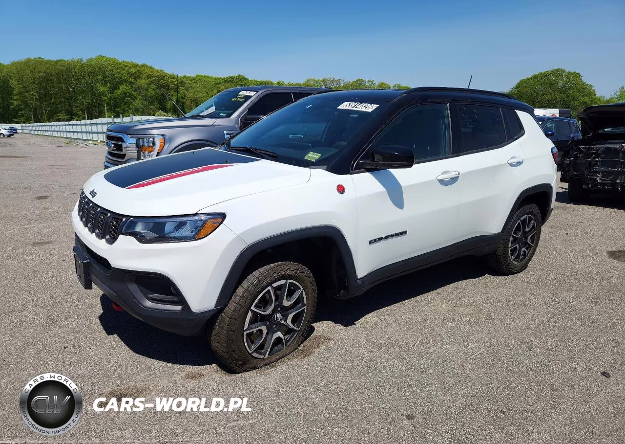 2025 Jeep Compass Trailhawk