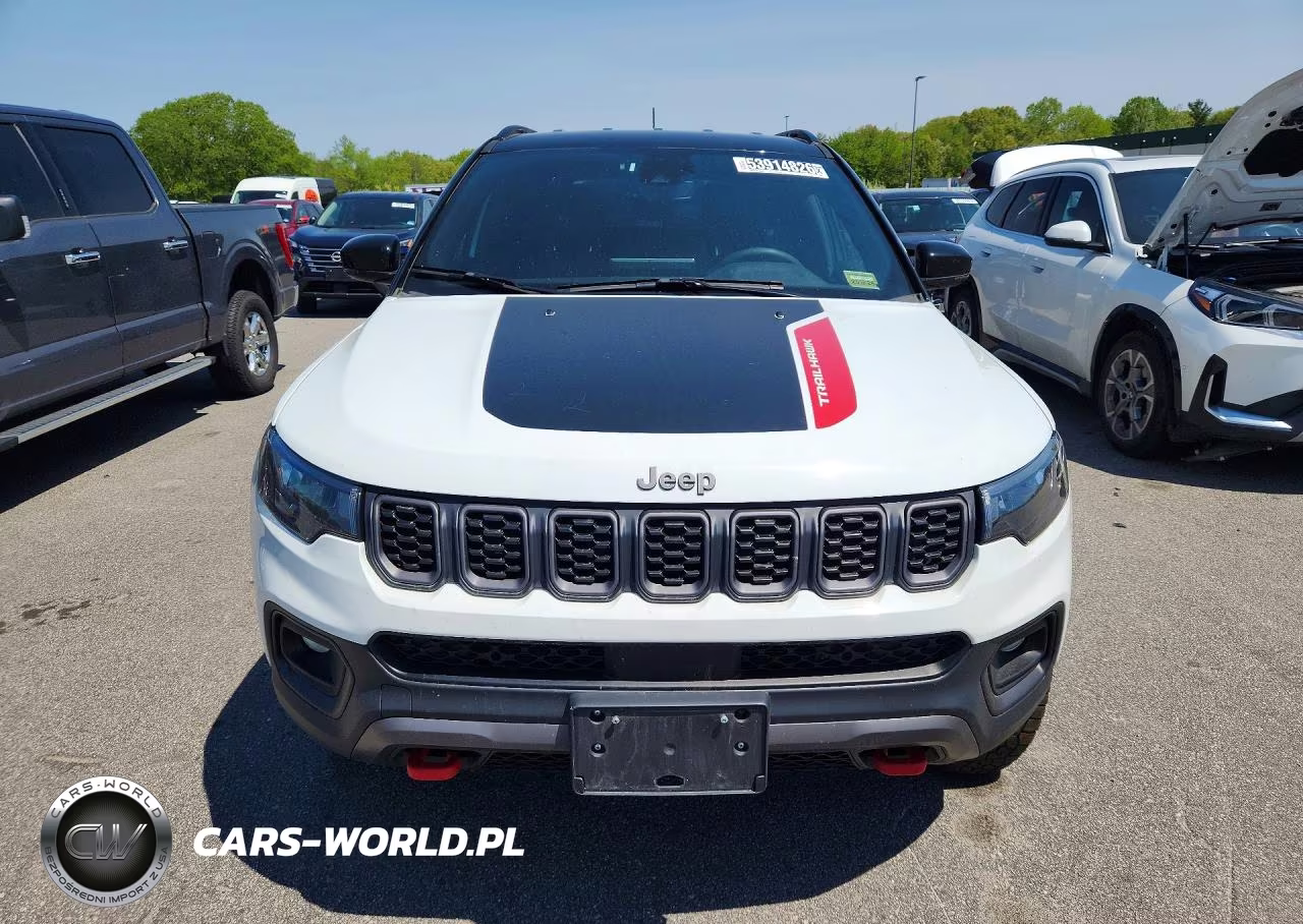 2025 Jeep Compass Trailhawk VIN:3C4NJDDN2ST564044 - 5