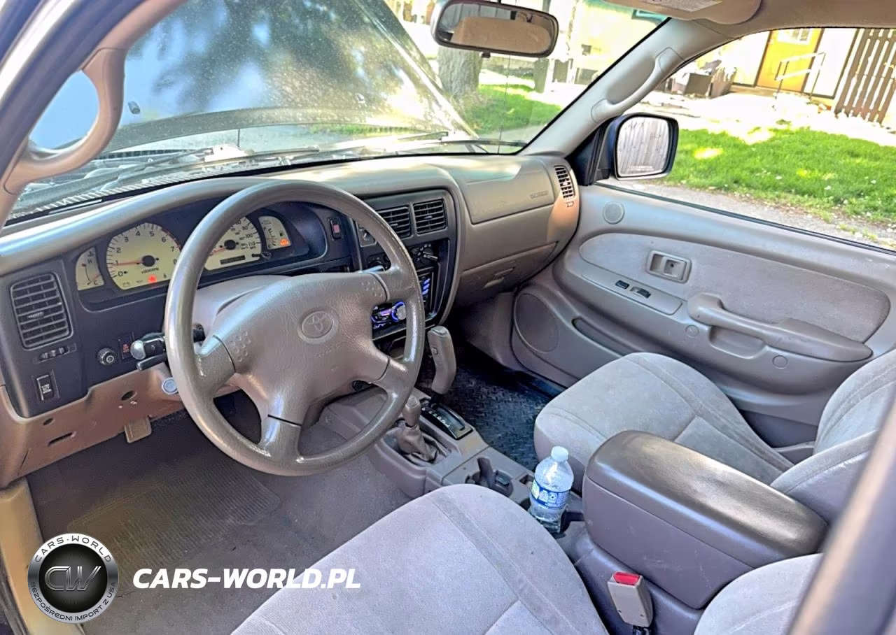 2004 Toyota Tacoma Xtracab VIN:5TEWN72N74Z392476 - 9
