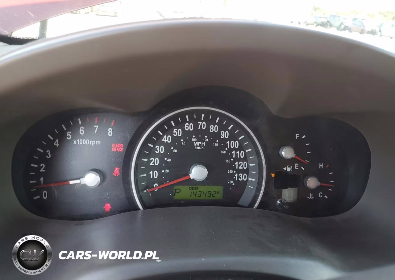 2009 Kia Sedona Lx VIN:KNDMB233296299370 - 9