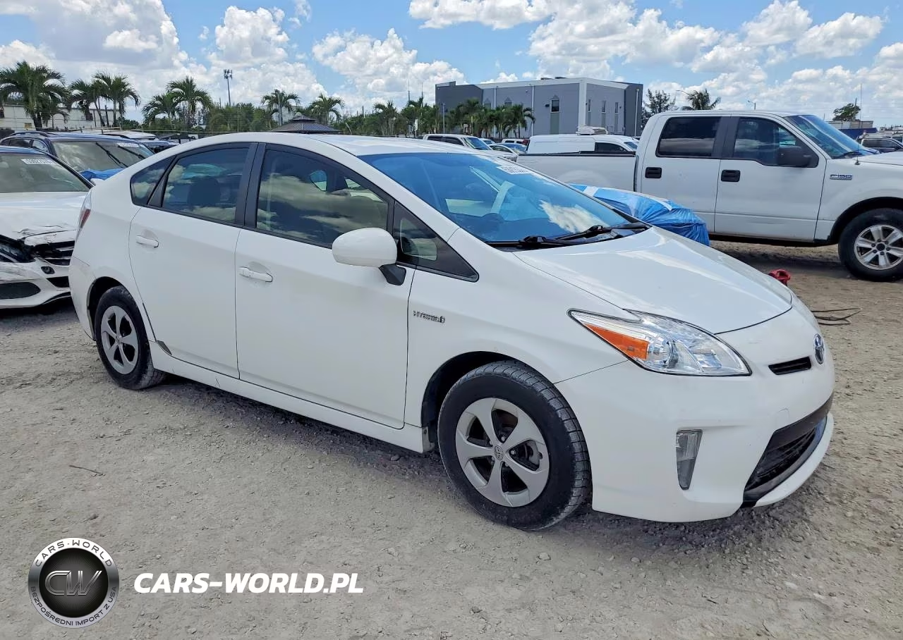 2012 Toyota Prius Two VIN:JTDKN3DU6C5494946 - 4