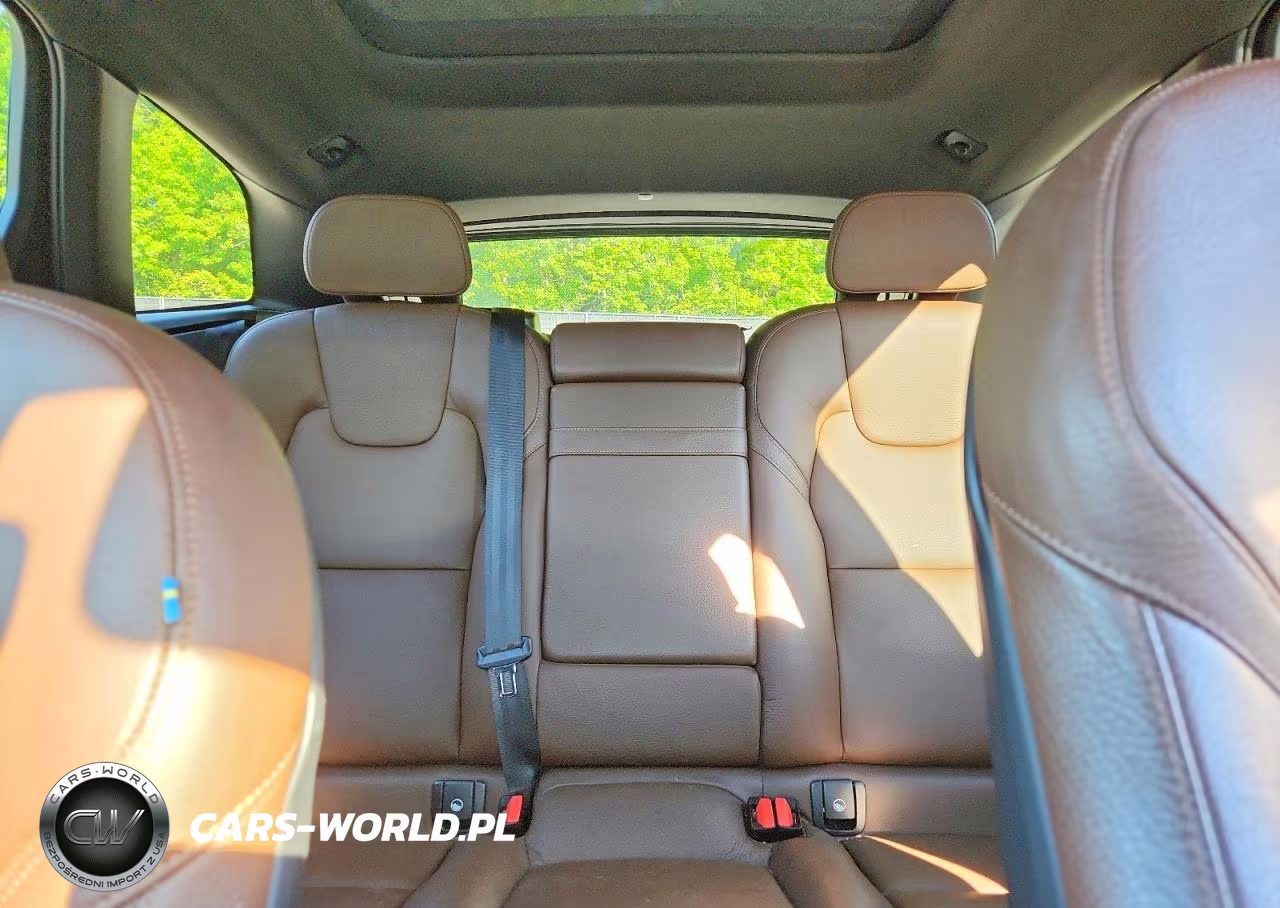2021 Volvo Xc60 T5 Momentum VIN:YV4102RK2M1741963 - 10