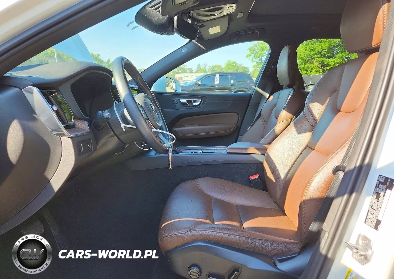 2021 Volvo Xc60 T5 Momentum VIN:YV4102RK2M1741963 - 7