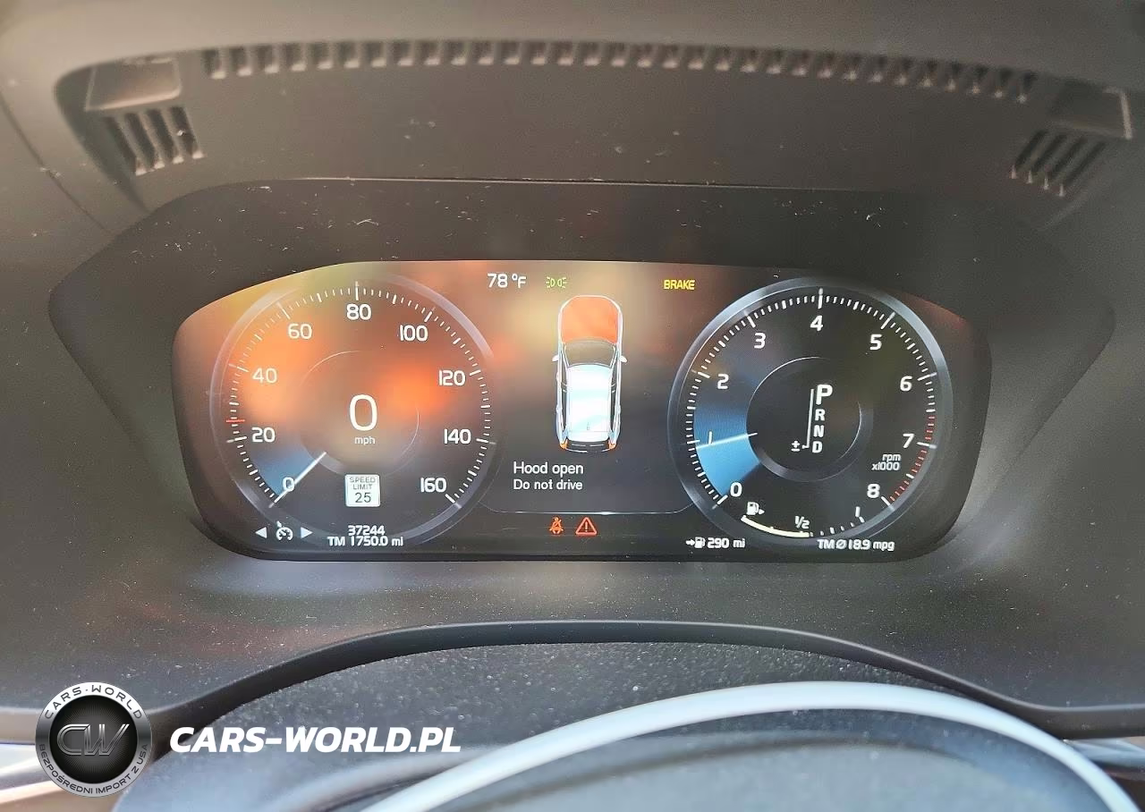 2021 Volvo Xc60 T5 Momentum VIN:YV4102RK2M1741963 - 9
