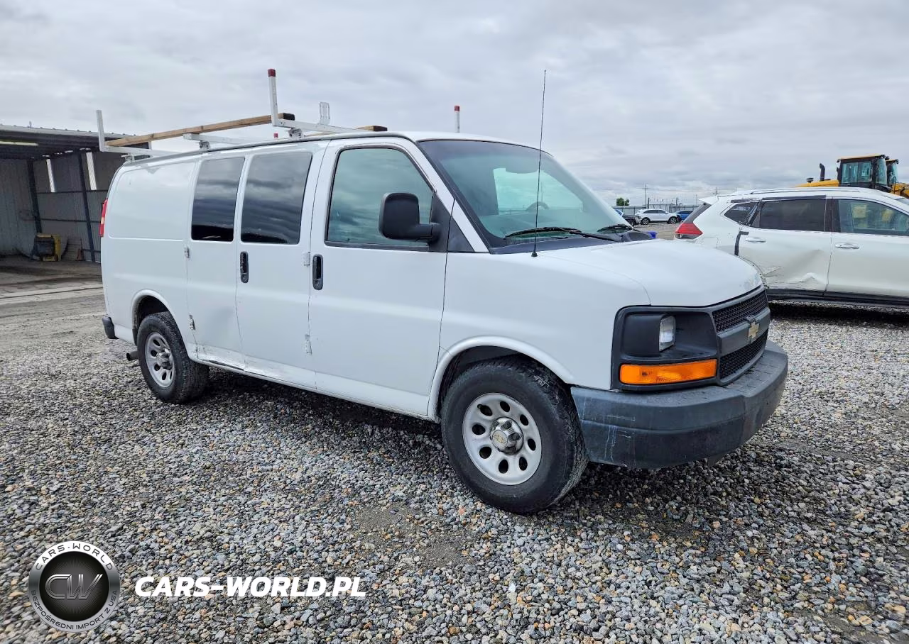 2014 Chevrolet Express G1500 VIN:1GCSGAFX7E1150817 - 4