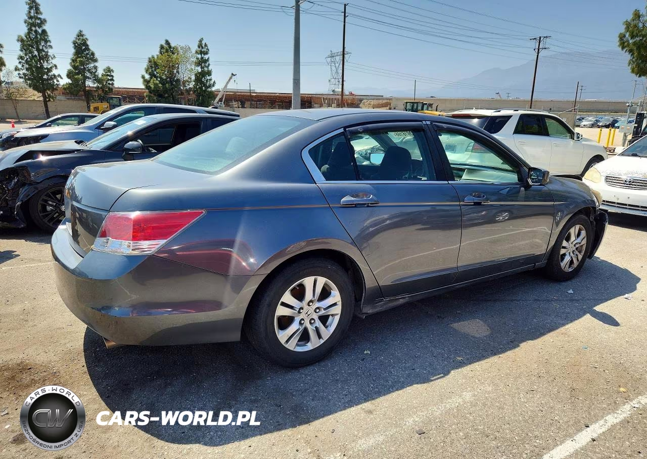 2010 Honda Accord Lxp VIN:1HGCP2F4XAA197531 - 3