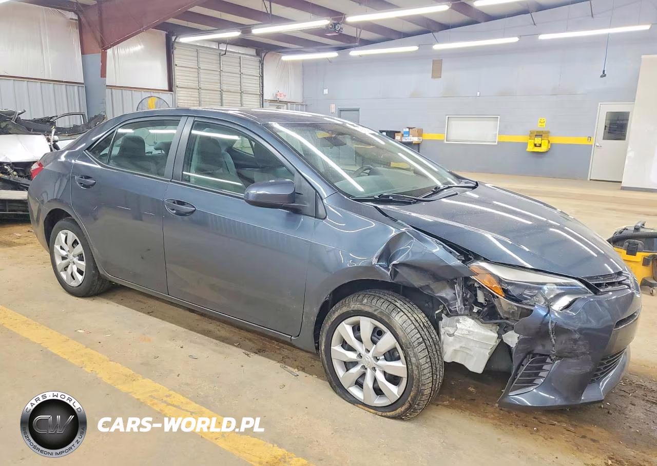 2016 Toyota Corolla Le VIN:2T1BURHE8GC531772 - 4