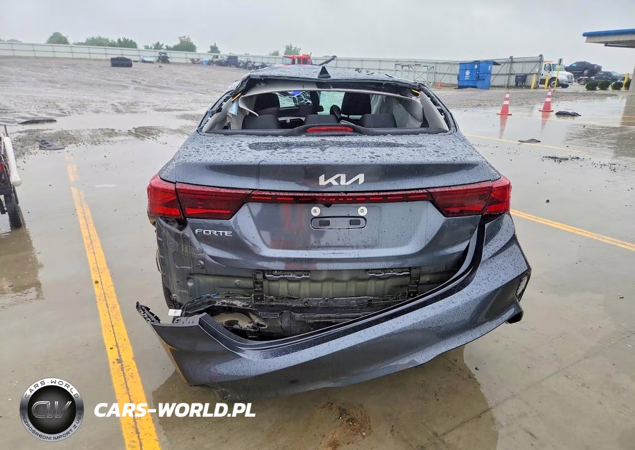 2022 Kia Forte Lxs VIN:3KPF24AD1NE464345 - 6
