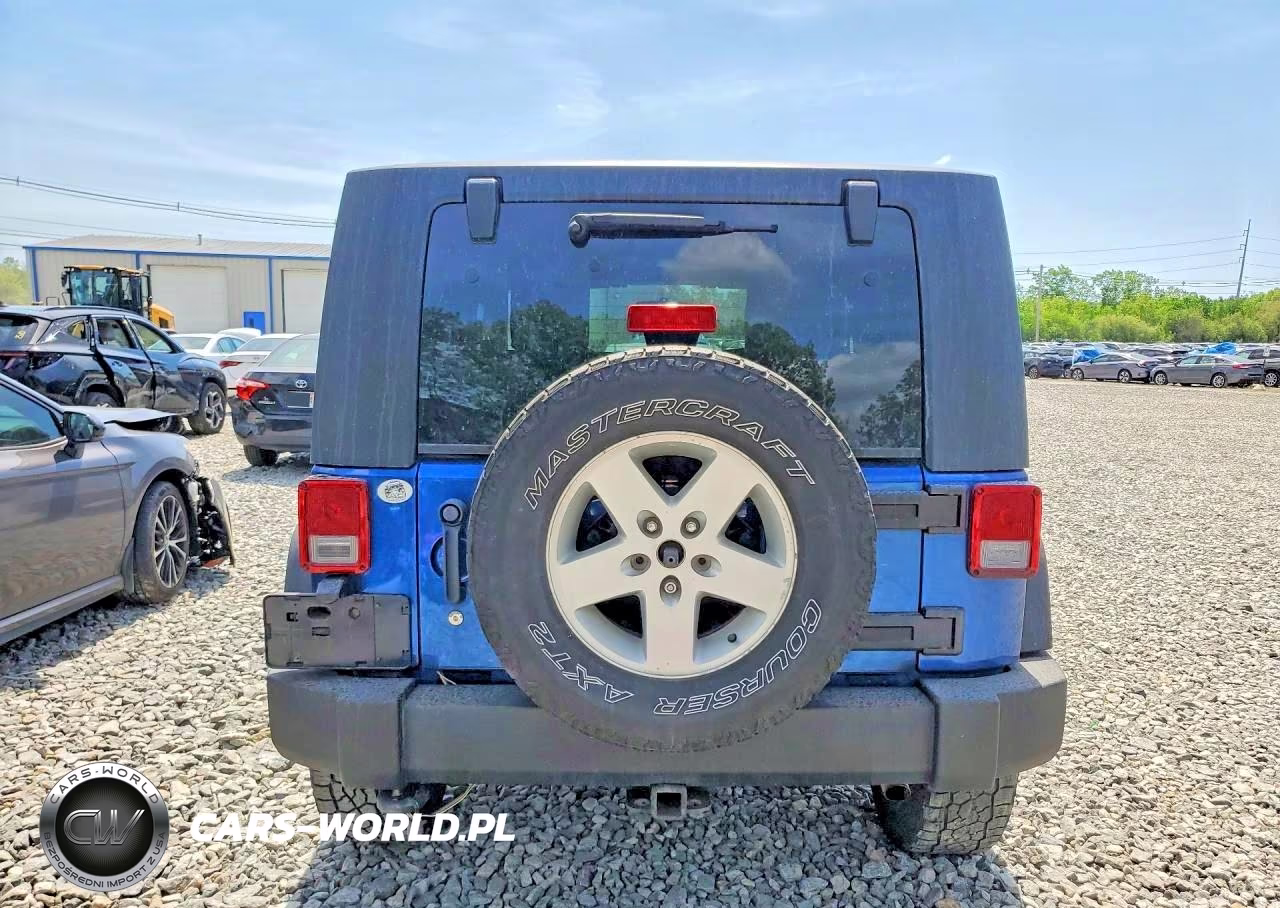 2009 Jeep Wrangler X VIN:1J4FA24179L714297 - 6