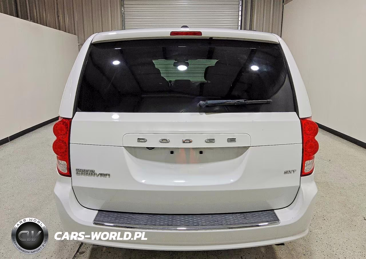 2020 Dodge Grand Caravan Sxt VIN:2C4RDGCG9LR206831 - 6