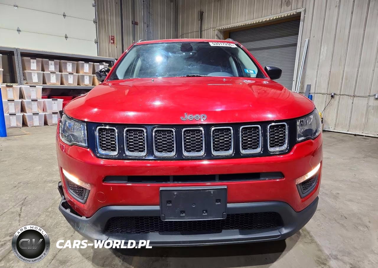 2018 Jeep Compass Sport VIN:3C4NJDABXJT163284 - 5