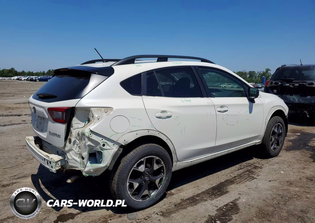 2020 Subaru Crosstrek VIN:JF2GTABC5L8212323 - 3